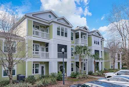 2321 Chatelain Way Mount Pleasant, SC 29464
