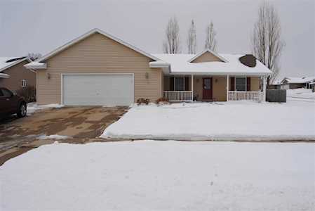 1135 Russell Rd Janesville, WI 53563