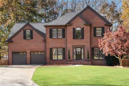 250 Rose Meadow Ln Alpharetta, GA 30005