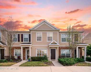 8109 Summer Cove Ct Jacksonville, FL 32256