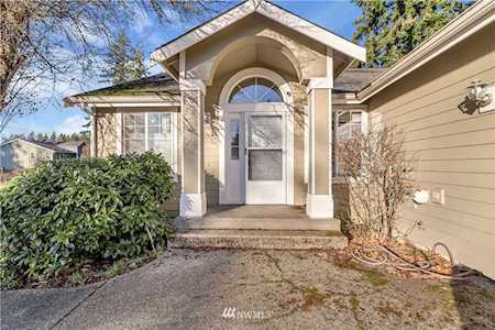27608 211th Ave SE Maple Valley, WA 98038