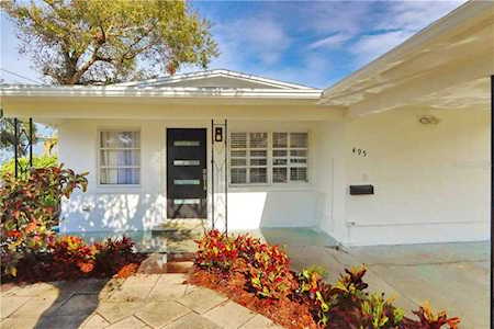 495 49th Ave N St Petersburg, FL 33703