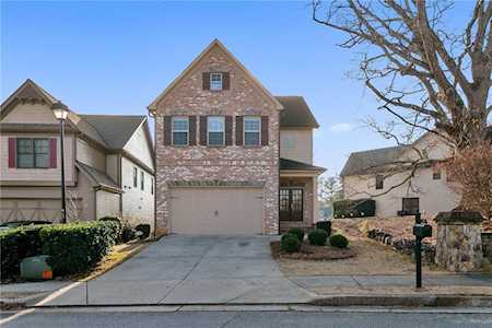 2570 Village Chase Dr Duluth, GA 30096