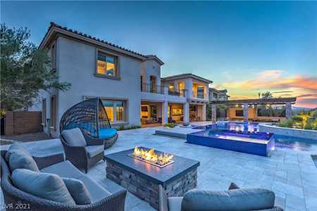 16 Olympia Chase Las Vegas, NV 89141