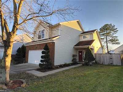 1805 Kempsville Crossing Ln Virginia Beach, VA 23464