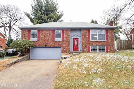 3405 Kerry Dr Louisville, KY 40218
