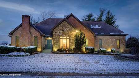 900 Oxmoor Woods Pkwy Louisville, KY 40222
