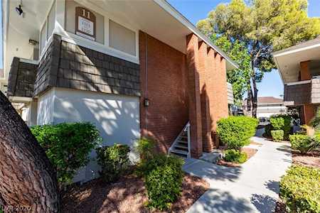 714 Oakmont Ave #1104 Las Vegas, NV 89109