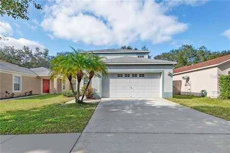 10448 Blackmore Dr Tampa, FL 33647