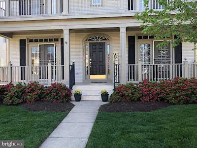 25025 Owl Creek Dr Aldie, VA 20105