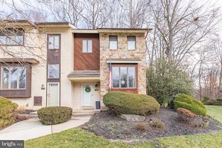 426 Heatherwood Dr Media, PA 19063