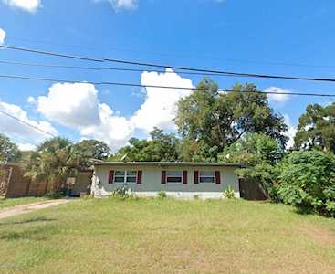 7111 Oakney Rd Jacksonville, FL 32211