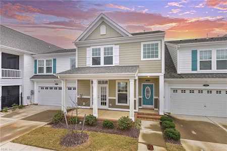 202 Cobblestone Reach Suffolk, VA 23435