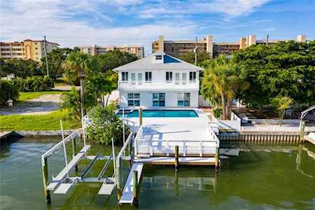14939 1st St E Madeira Beach, FL 33708