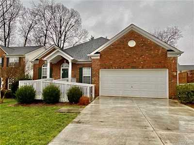 9434 Shepparton Dr Huntersville, NC 28078