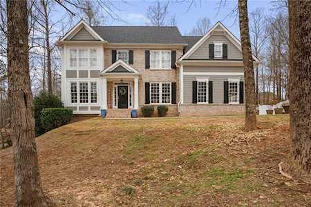 1036 Creek Side Dr Canton, GA 30115