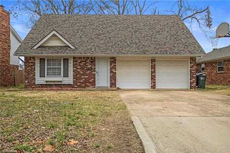 520 Jean Marie Dr Norman, OK 73069