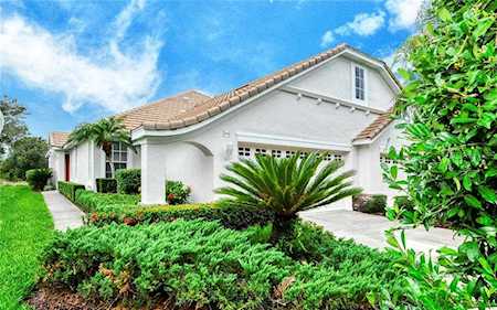 7018 Four Seasons CIRCLE Lakewood Ranch, FL 34202