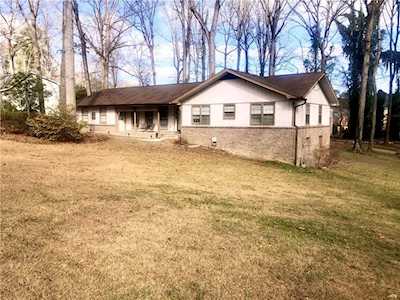 1874 Windburn Ct Snellville, GA 30078