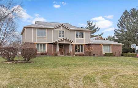 51 Stonybrook Dr Brownsburg, IN 46112