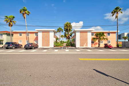 130 Roosevelt Avenue #205 Satellite Beach, FL 32937