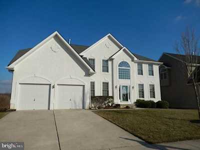 459 Country Club Dr Westampton, NJ 08060
