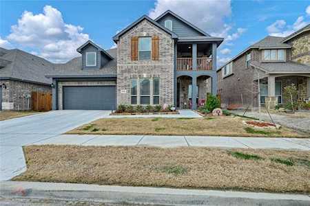 10205 Fox Manor Trail Fort Worth, TX 76131