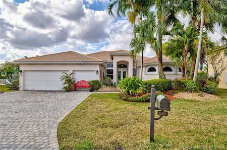 11856 NW 12th Mnr Coral Springs, FL 33071