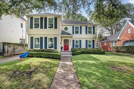 3027 Plumb St West University Place, TX 77005
