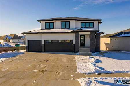 804 E 77Th St Sioux Falls, SD 57108