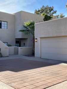 2941 E Rose Lane Phoenix, AZ 85016