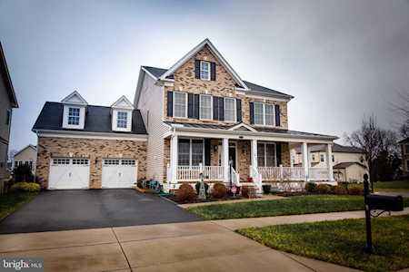 24306 Purple Finch Dr Aldie, VA 20105