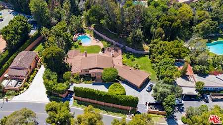 1013 N Beverly Drive Beverly Hills, CA 90210