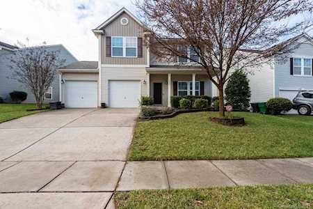 8009 Ponderosa Pine Ln Charlotte, NC 28215