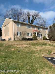 4101 Stoneview Dr #3 Louisville, KY 40207