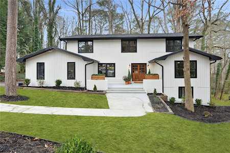7510 Spalding Ln Sandy Springs, GA 30350