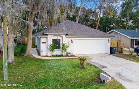 1245 Jasmine St Atlantic Beach, FL 32233