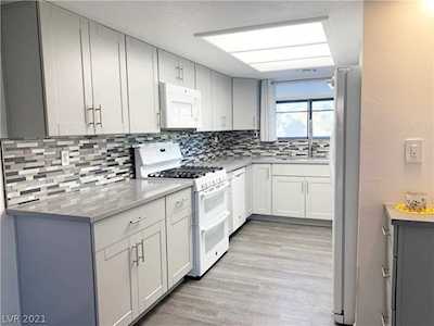 2896 Petunia Ct #n/a Henderson, NV 89074