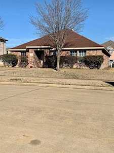 313 Quail Run Road Red Oak, TX 75154