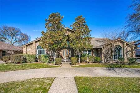 6113 Riviera Drive North Richland Hills, TX 76180
