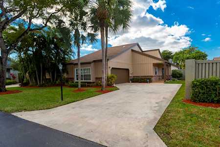 6560 Sutton Court Parkland, FL 33067