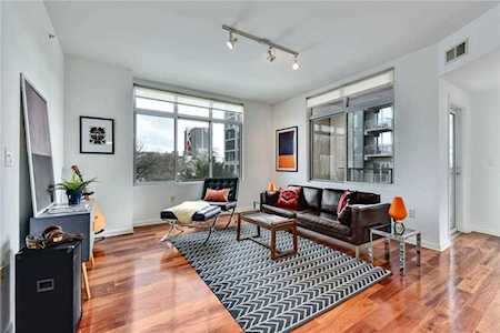 54 Rainey ST #418 Austin, TX 78701