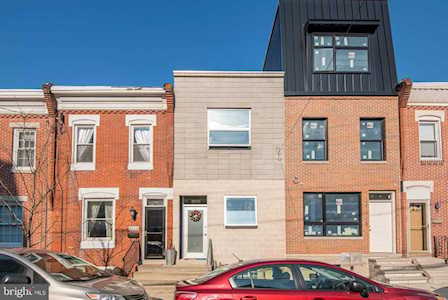 2633 Bainbridge St Philadelphia, PA 19146