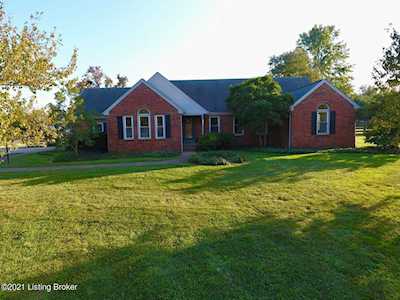 2618 Anderson Ln Shelbyville, KY 40065