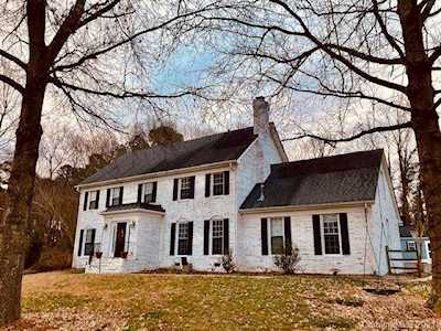 2117 Greenbrook Parkway Matthews, NC 28104