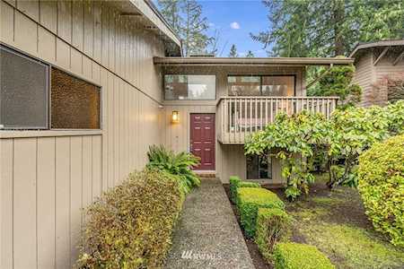 7 168th Ave NE Bellevue, WA 98008