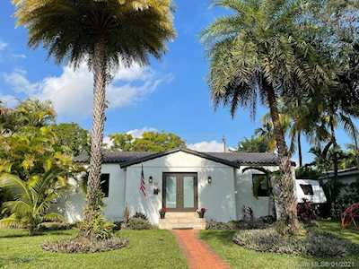 85 NE 110th St Miami Shores, FL 33161