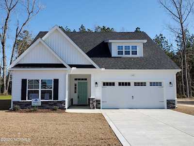 408 Holly Grove Drive Winterville, NC 28590