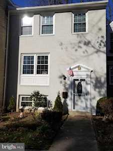 3362 Whipple Ct Annandale, VA 22003