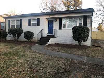 1418 Orvis St Charlotte, NC 28216
